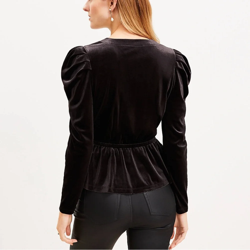 NWT LOFT | Velour Wrap Top Puff Sleeve Solid Black Size Medium